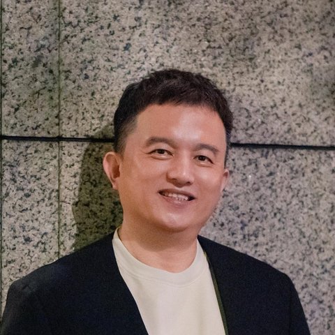 王進輝大頭照